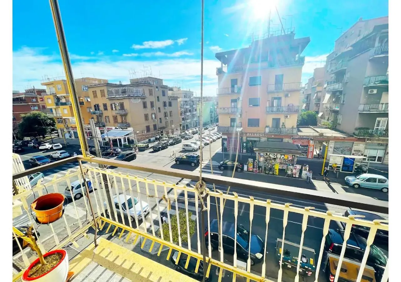 Cozy Casetta - Bright And Near Metro C Rome 0*,  Italy