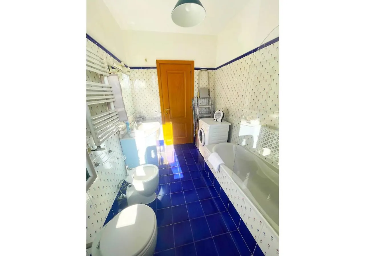 Apartment Cozy Casetta - Bright And Near Metro C Rome Italy