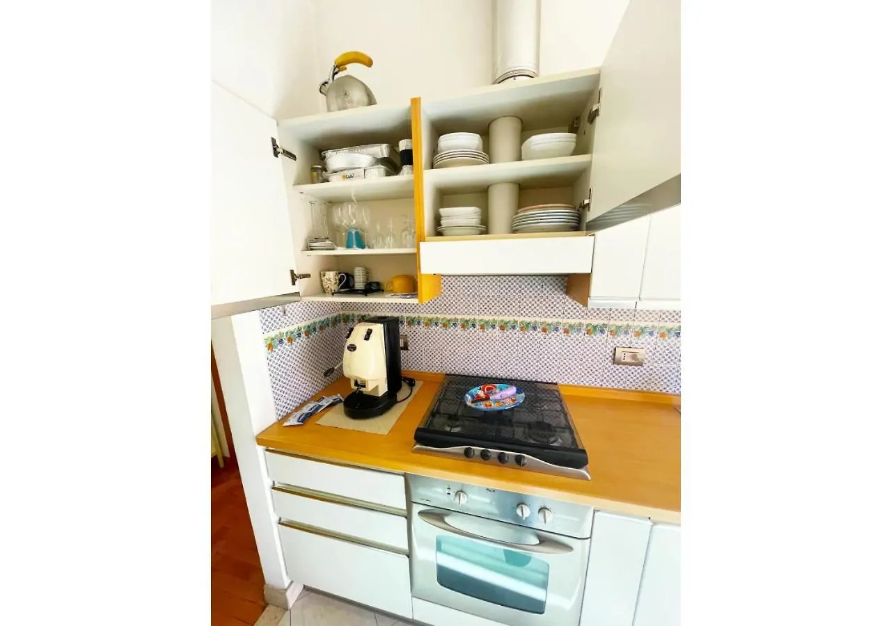 Cozy Casetta - Bright And Near Metro C Rome