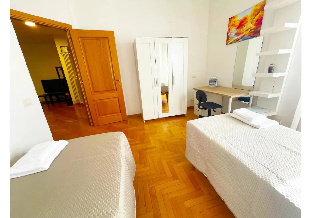 Cozy Casetta - Bright And Near Metro C Rome 0*,  Italy